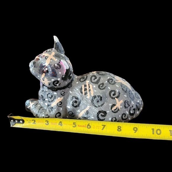 Ceramic Handpainted Cat Figurine Decor Piece - Picture 7 of 9